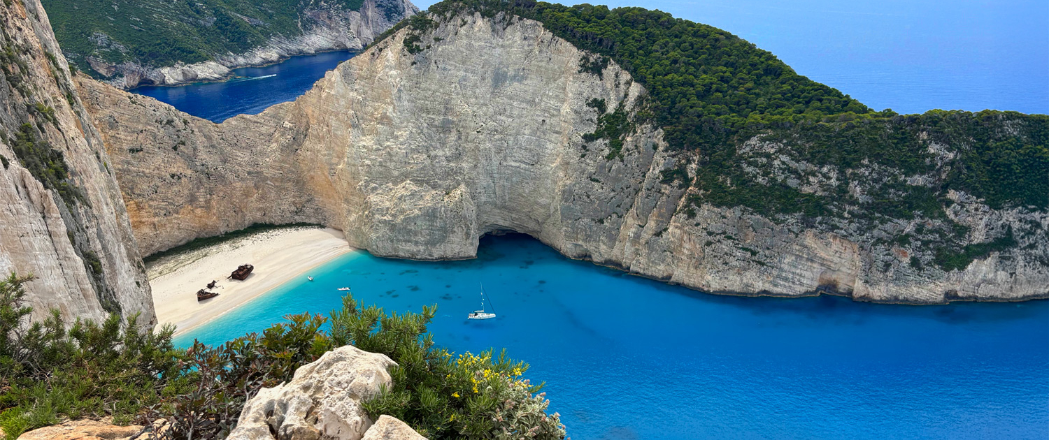 1500x720-Navagio2